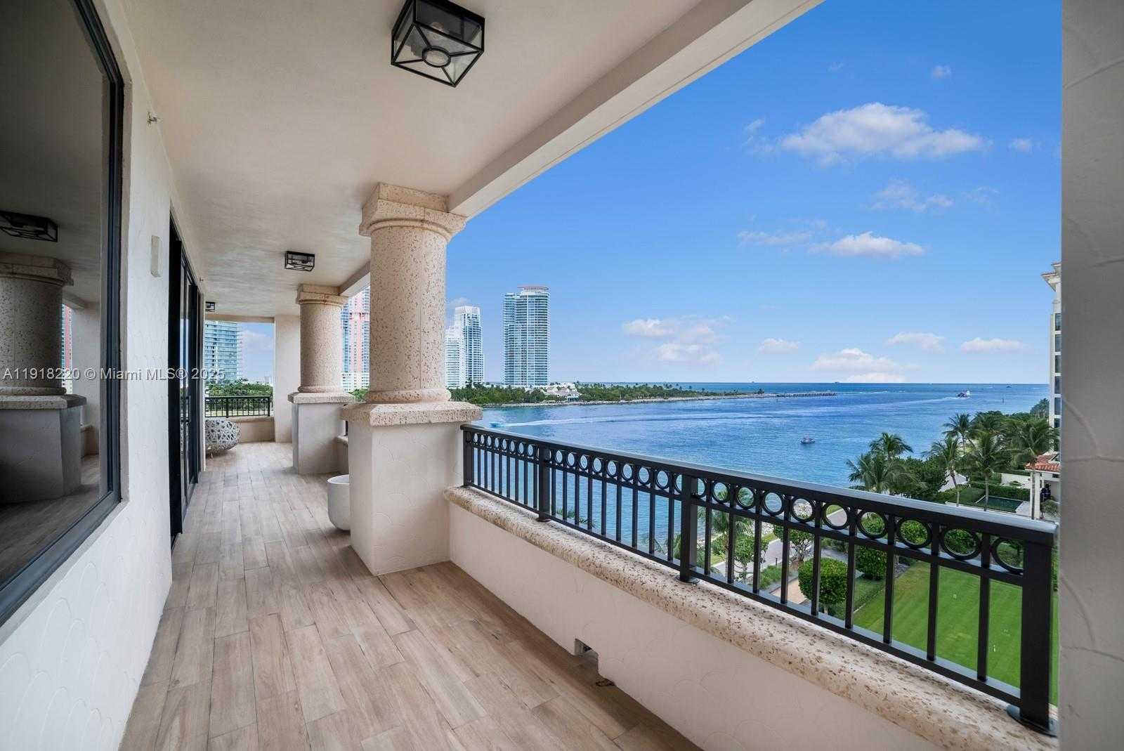 Small Image of 6800 FISHER ISLAND DR #6864, Miami Beach Number 30