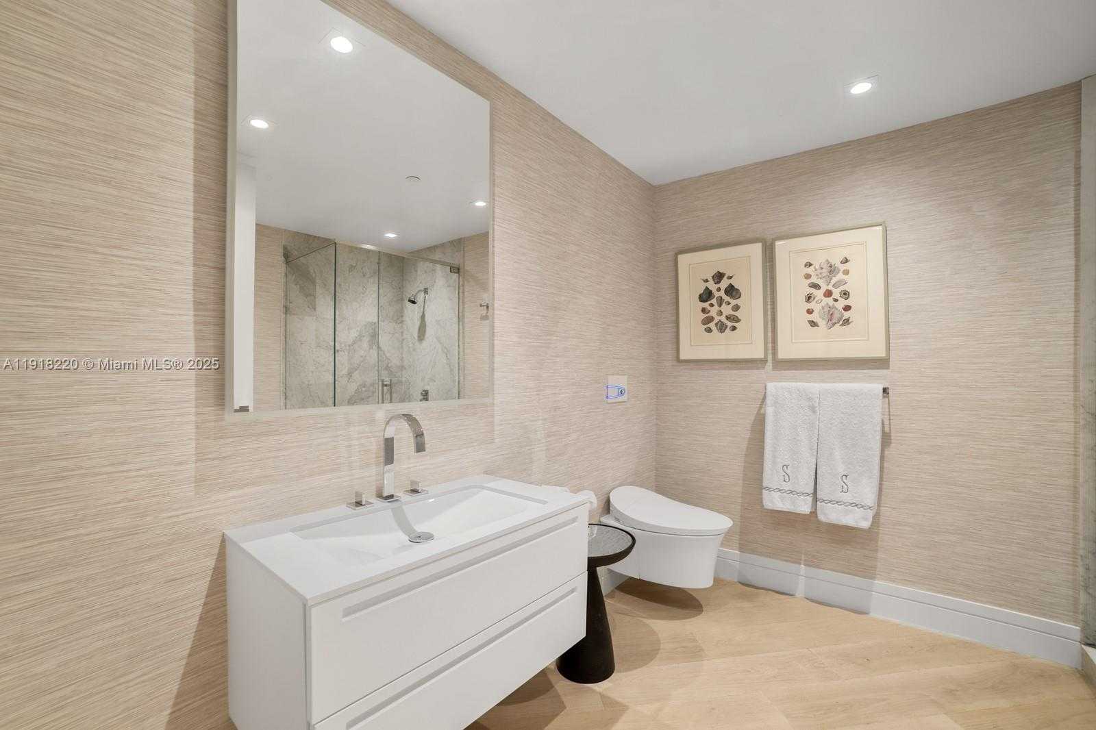 Small Image of 6800 FISHER ISLAND DR #6864, Miami Beach Number 39