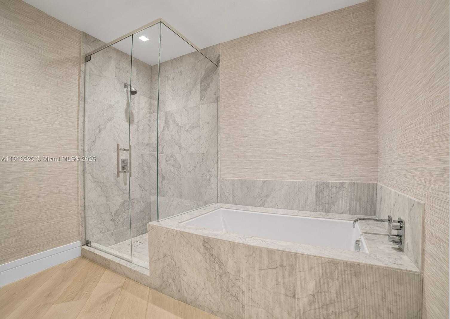 Small Image of 6800 FISHER ISLAND DR #6864, Miami Beach Number 40