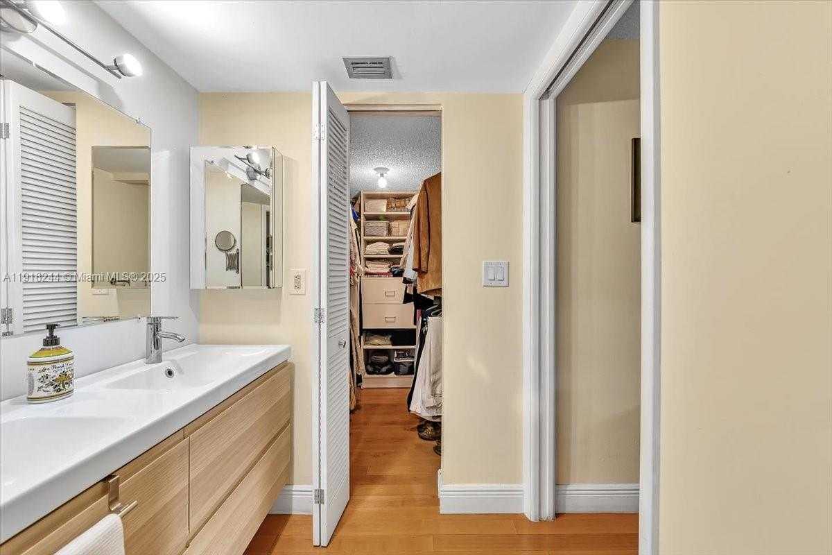 Small Image of 8850 SOUTH WEST 123RD CT #H201, Miami Number 14