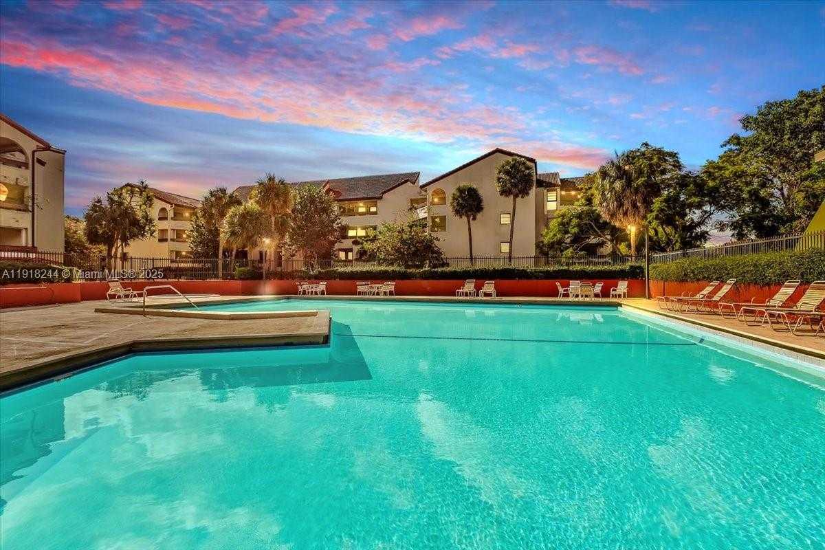 Small Image of 8850 SOUTH WEST 123RD CT #H201, Miami Number 24