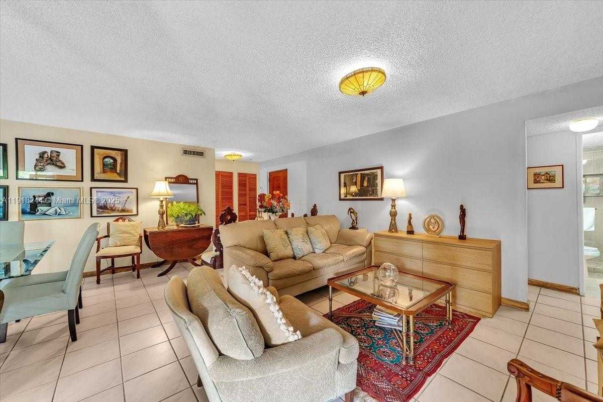 Small Image of 8850 SOUTH WEST 123RD CT #H201, Miami Number 7