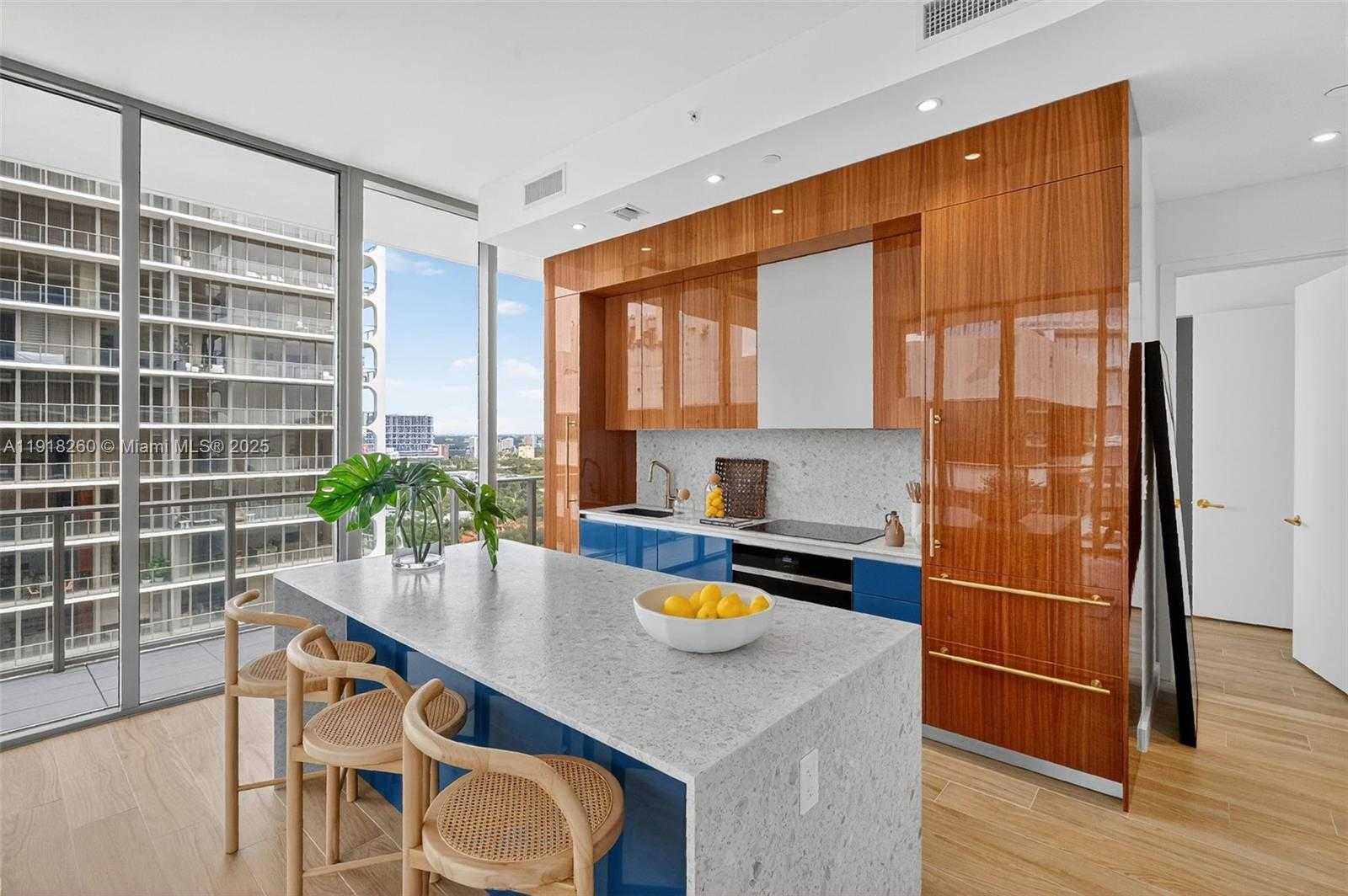 Small Image of 2655 SOUTH BAYSHORE DR #1409, Miami Number 14