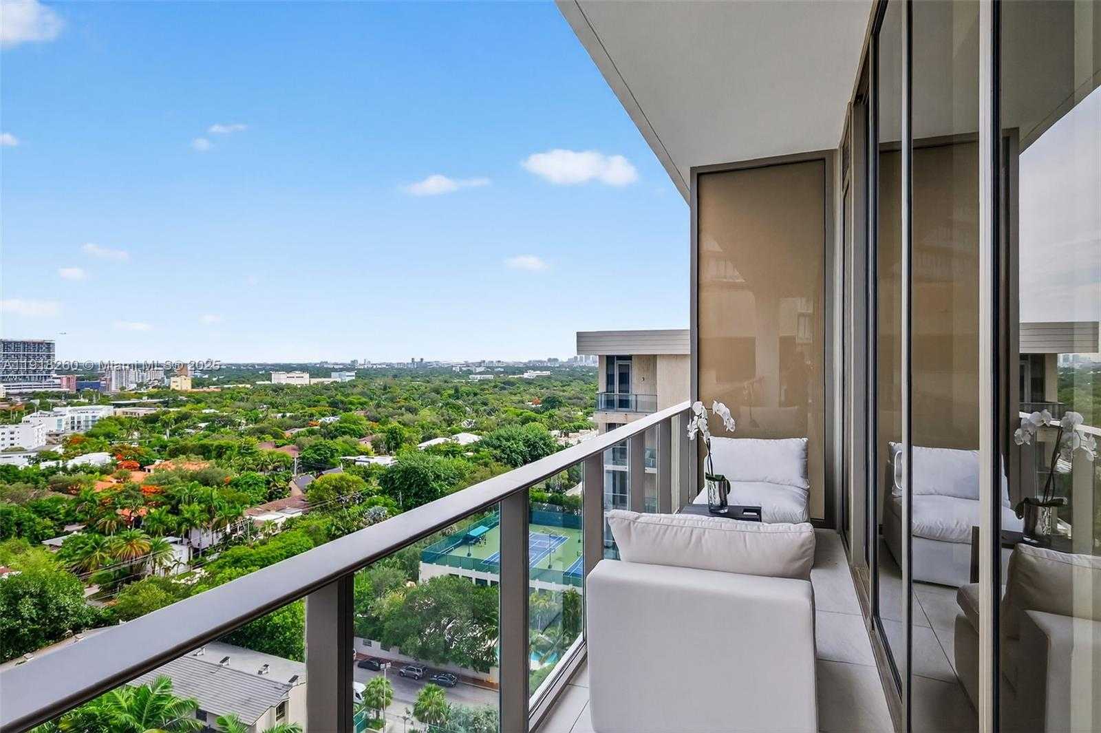 Small Image of 2655 SOUTH BAYSHORE DR #1409, Miami Number 22
