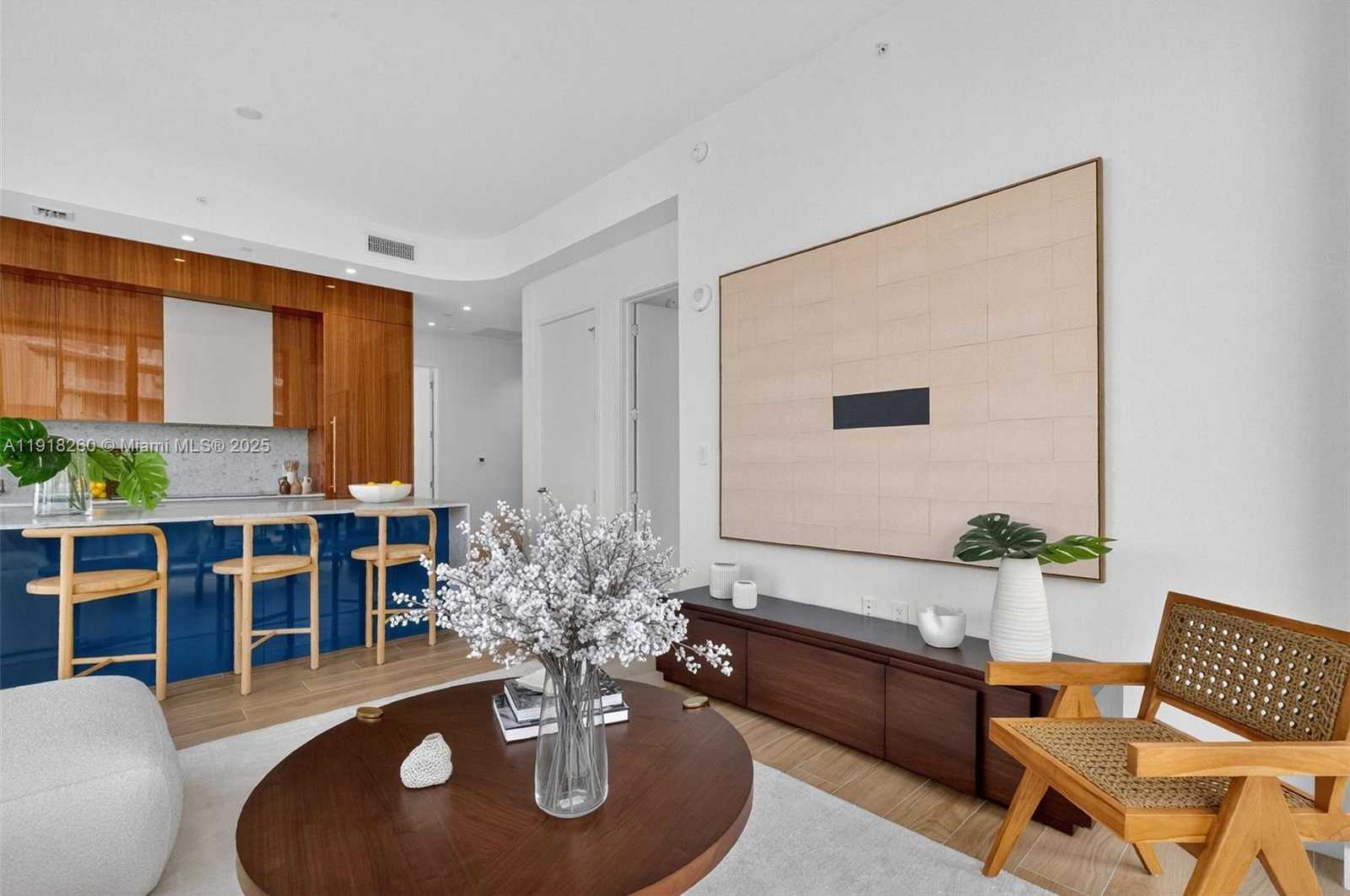 Small Image of 2655 SOUTH BAYSHORE DR #1409, Miami Number 8