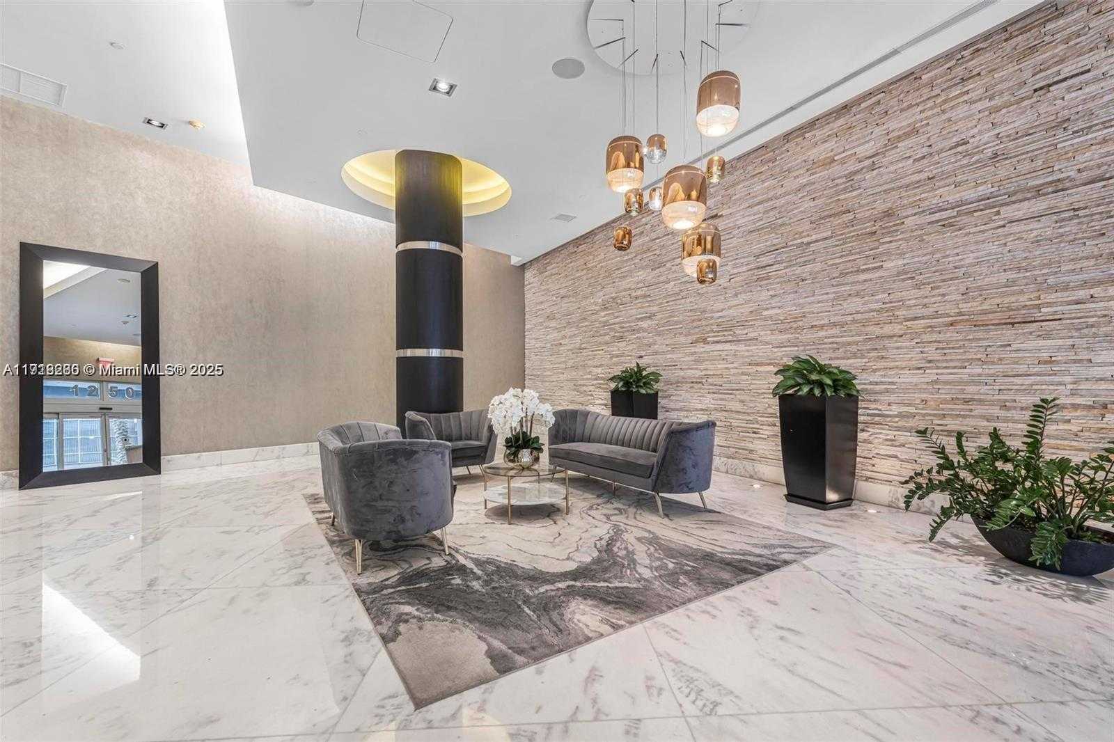 Small Image of 1250 SOUTH MIAMI AVE #2214, Miami Number 16