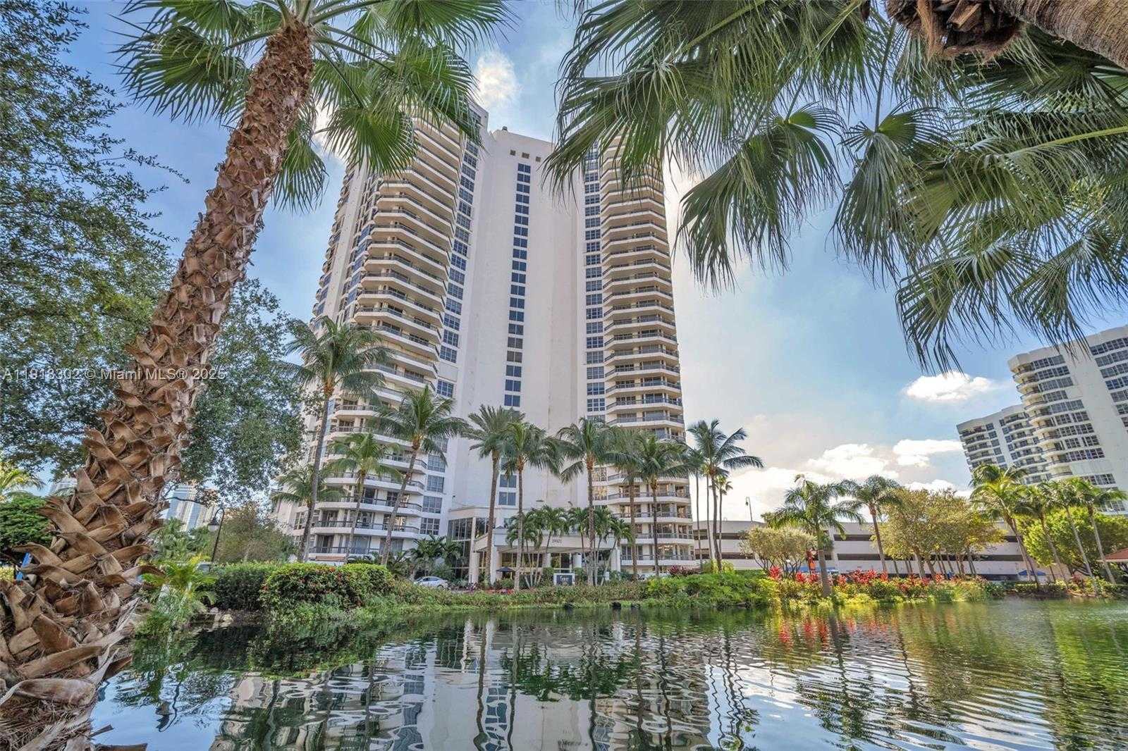 Imagen de Pequeño Objeto