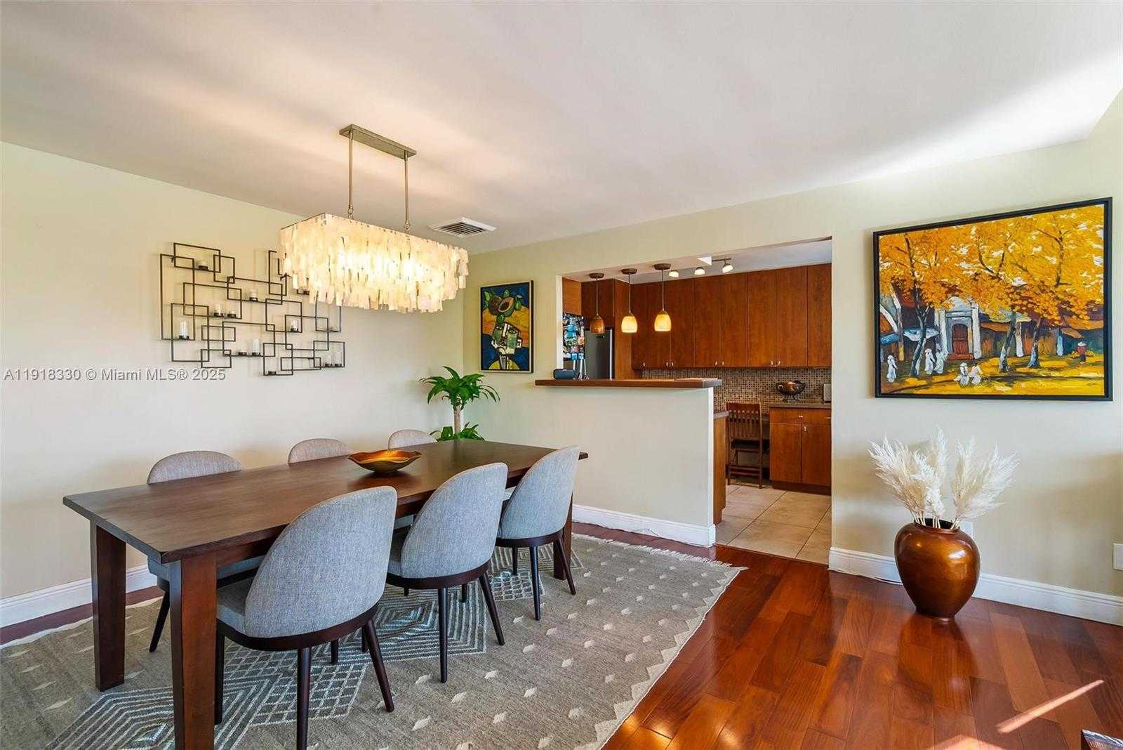 Small Image of 9102 WEST BAY HARBOR DR #2-DW, Bay Harbor Islands Number 13