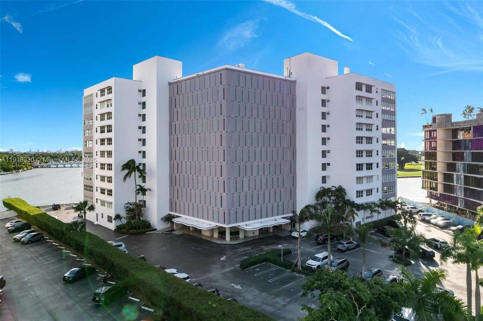 Small Image of 9102 WEST BAY HARBOR DR #2-DW, Bay Harbor Islands Number 33