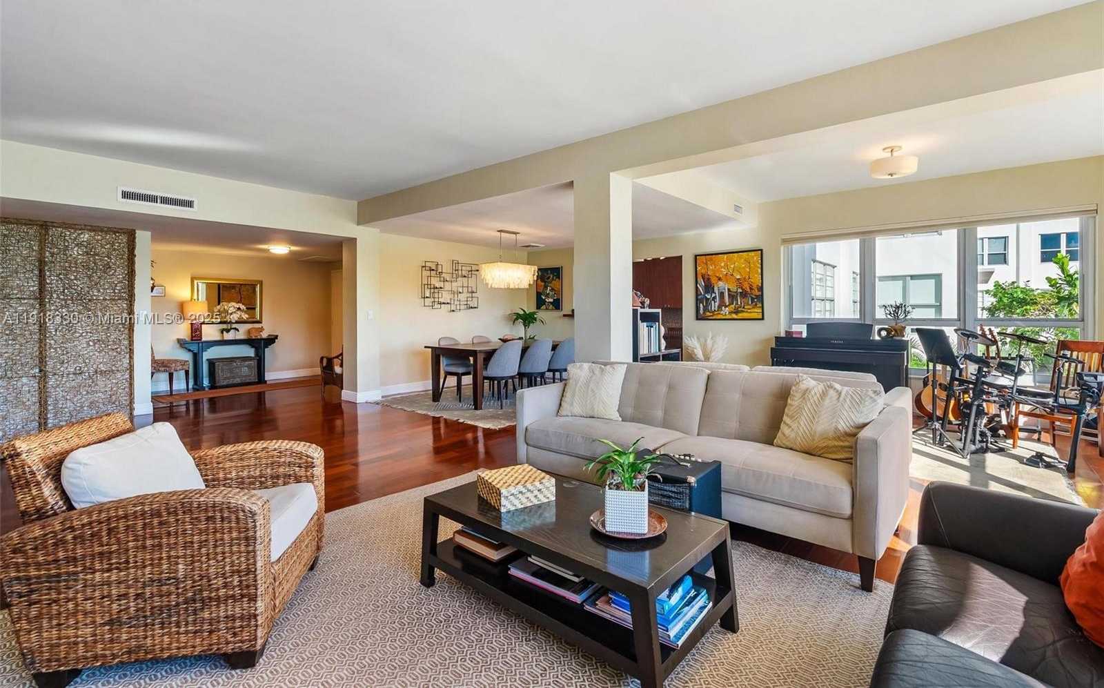 Small Image of 9102 WEST BAY HARBOR DR #2-DW, Bay Harbor Islands Number 4