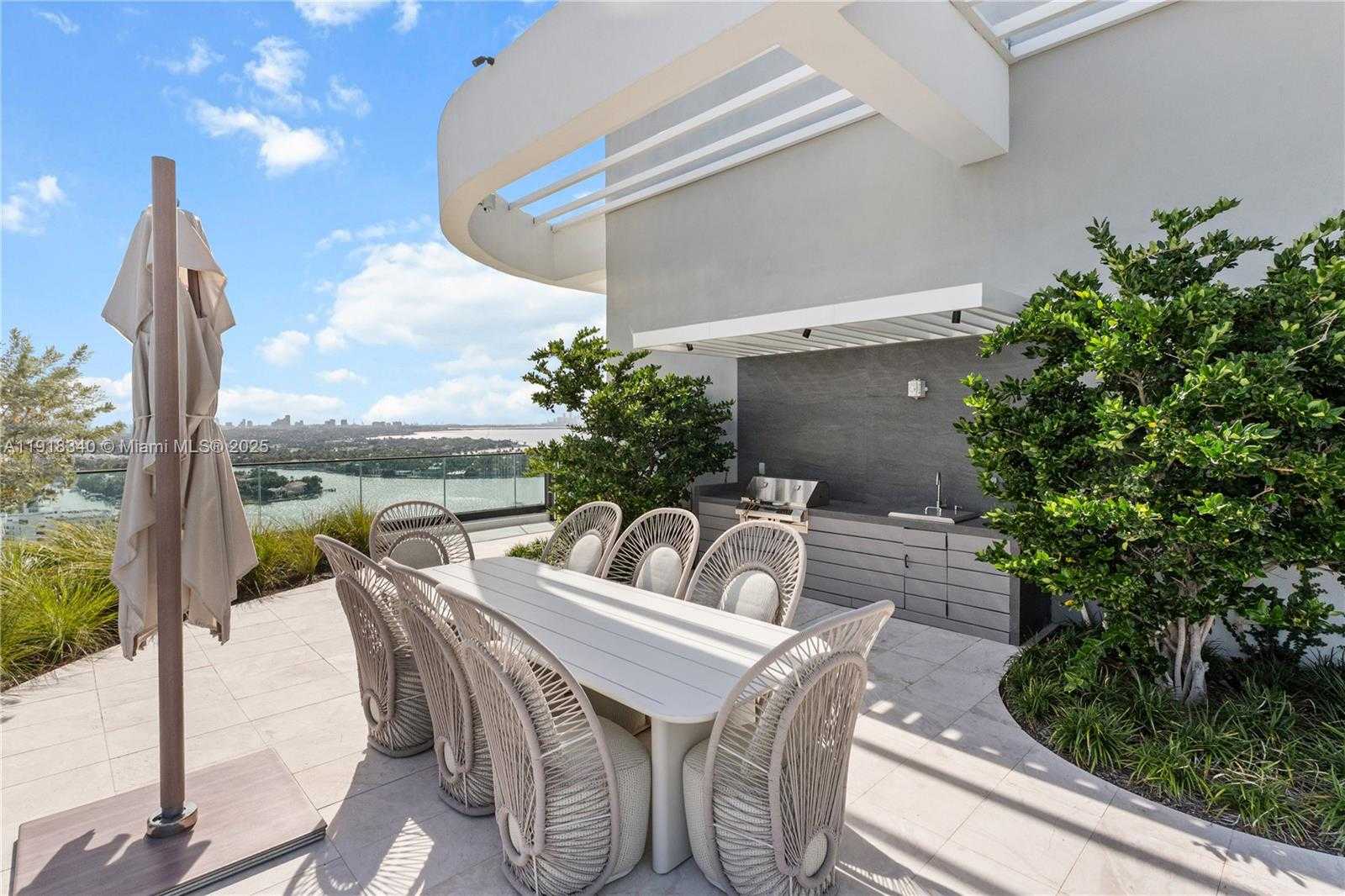 Small Image of 580 72ND #711, Miami Beach Number 10