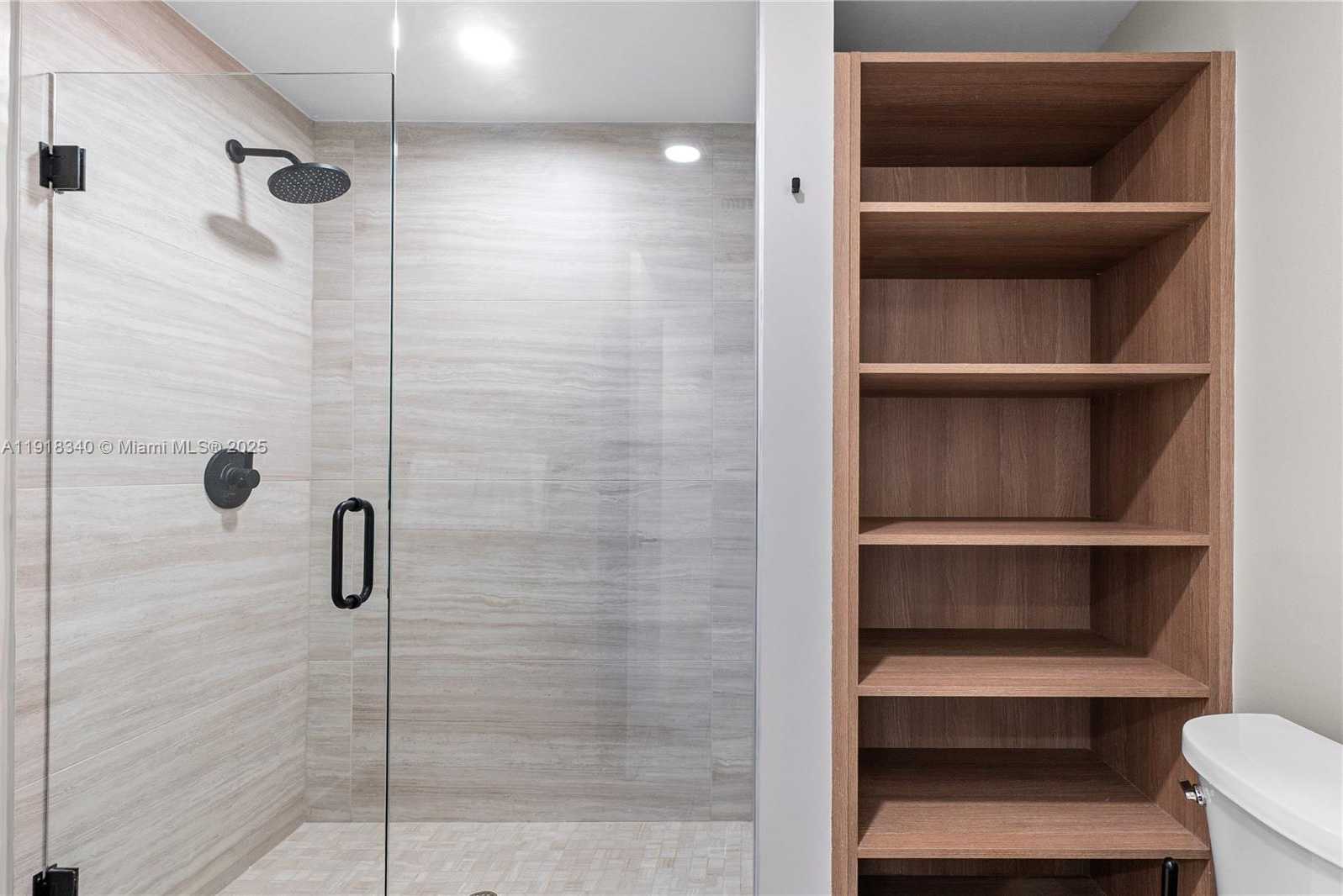 Small Image of 580 72ND #711, Miami Beach Number 8