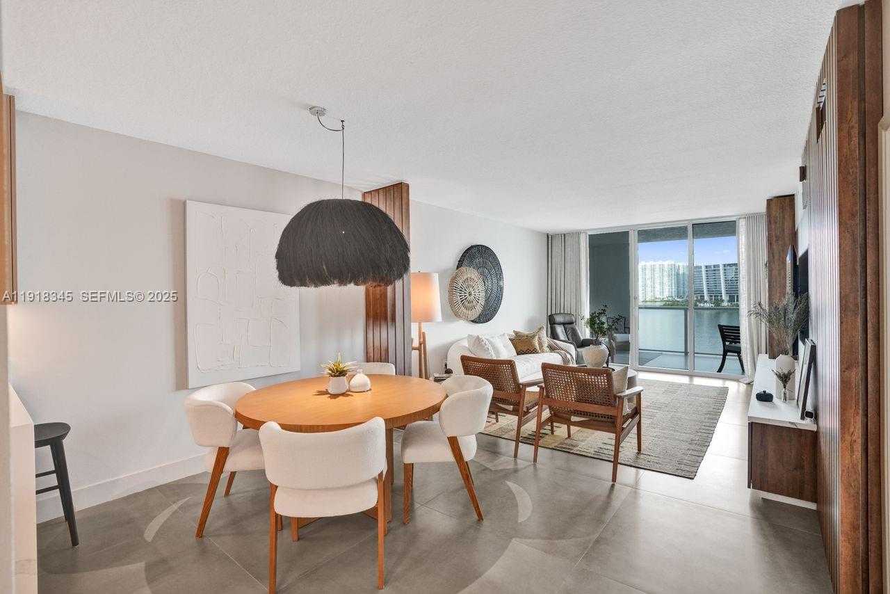 Small Image of 18100 NORTH BAY RD #909, Sunny Isles Beach Number 11