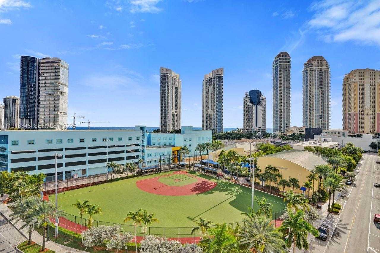 Small Image of 18100 NORTH BAY RD #909, Sunny Isles Beach Number 40