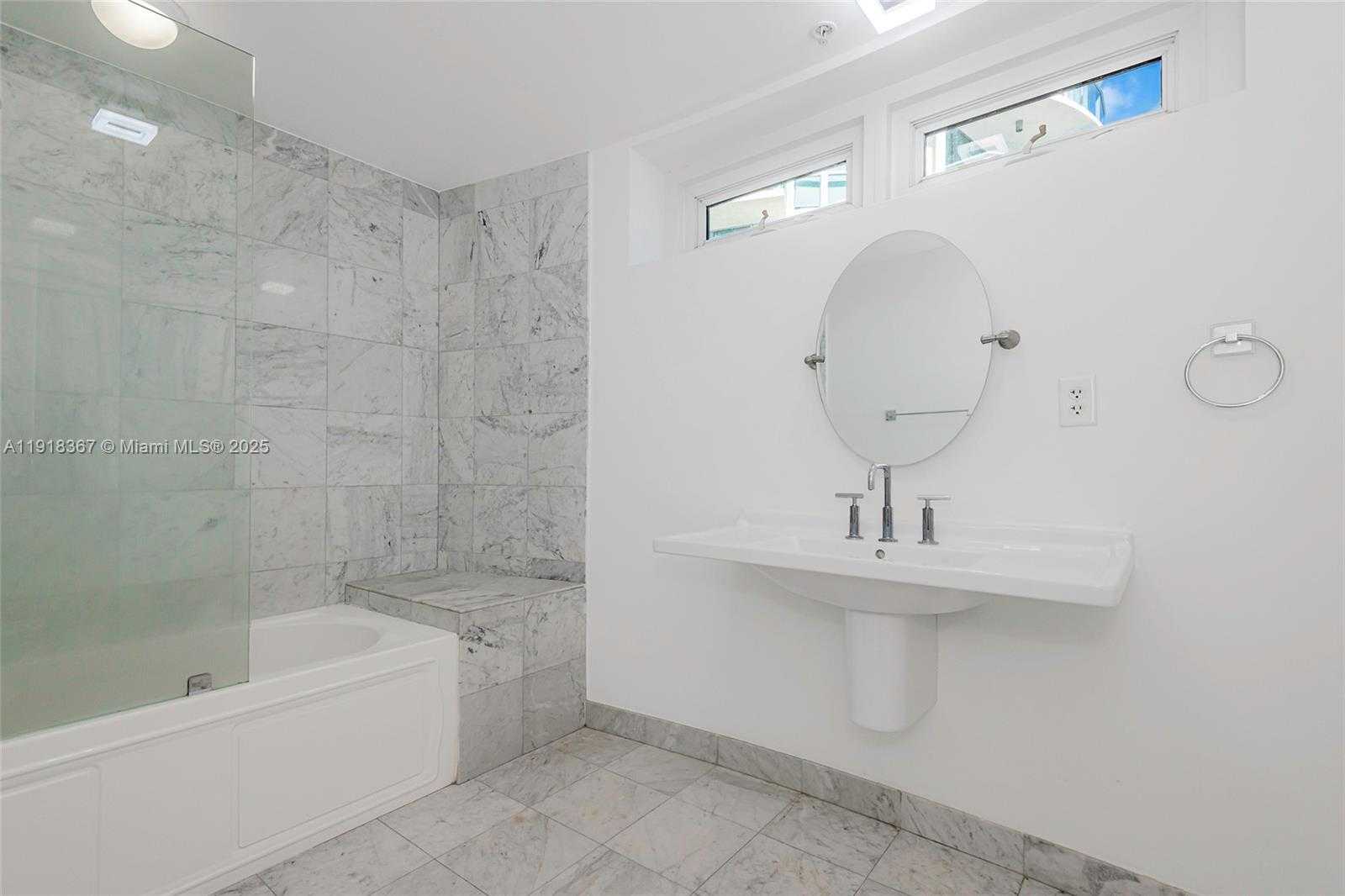 Small Image of 6580 INDIAN CREEK DR #310, Miami Beach Number 33