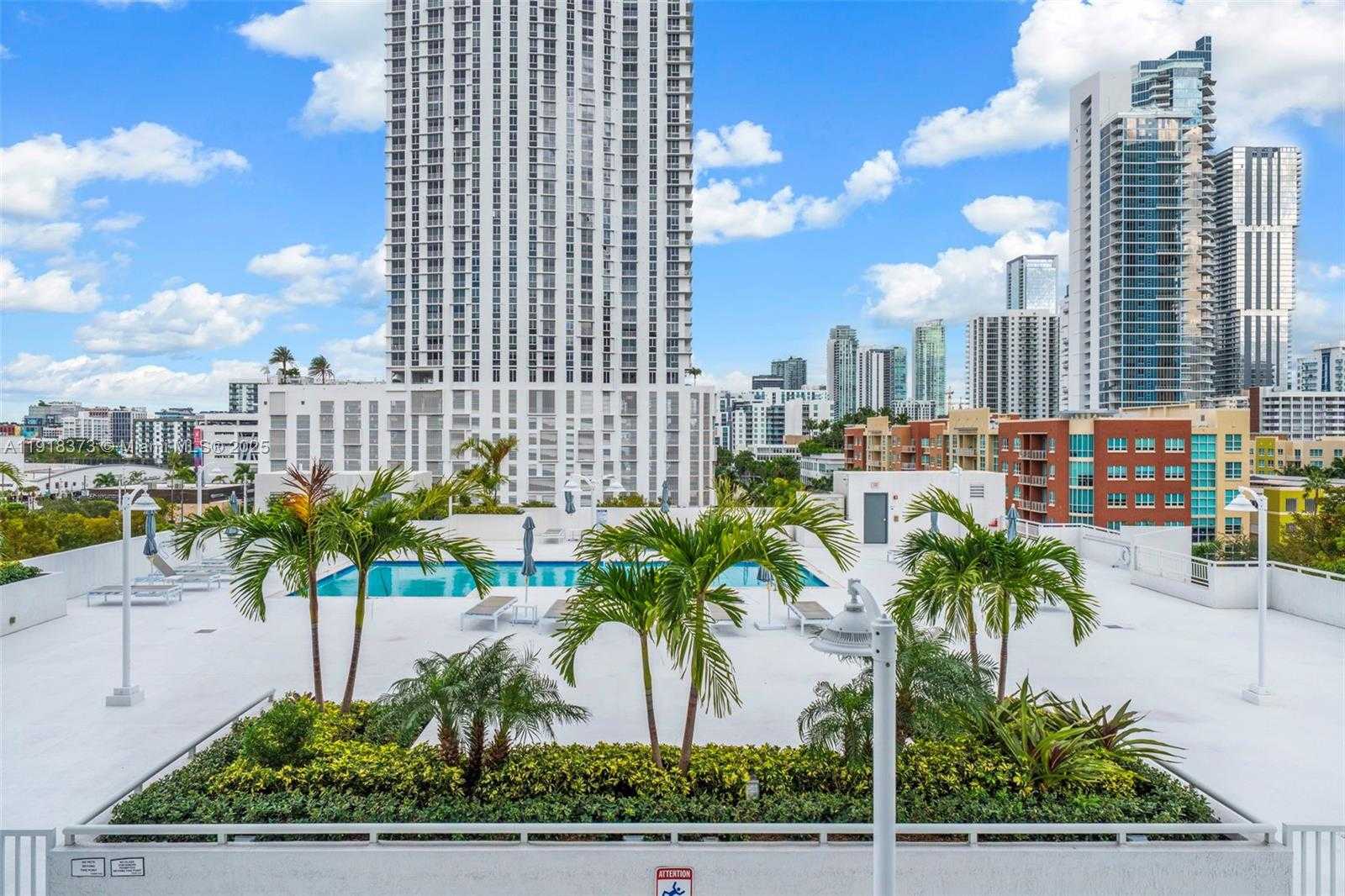Small Image of 275 NORTH EAST 18TH ST #708, Miami Number 3