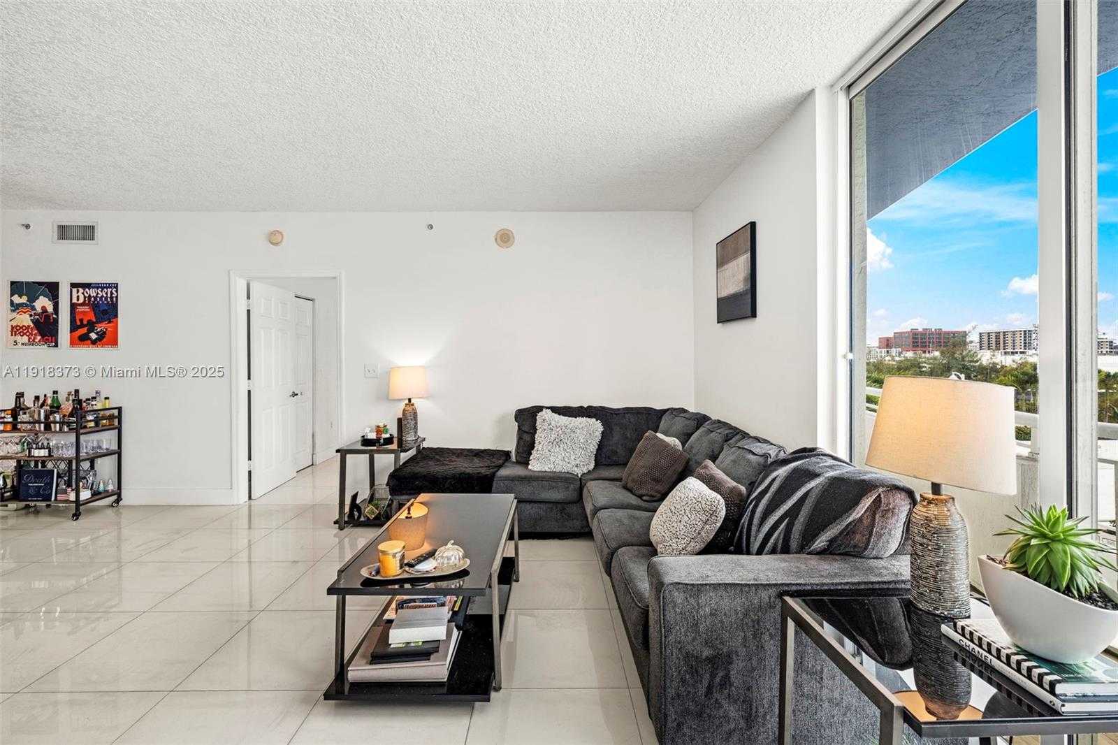 Small Image of 275 NORTH EAST 18TH ST #708, Miami Number 32