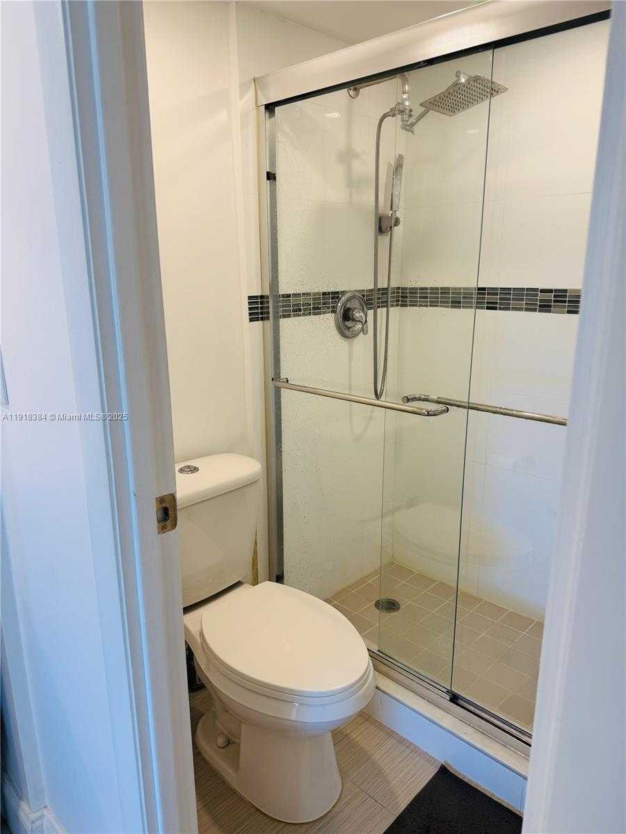 Imagen de Pequeño Objeto