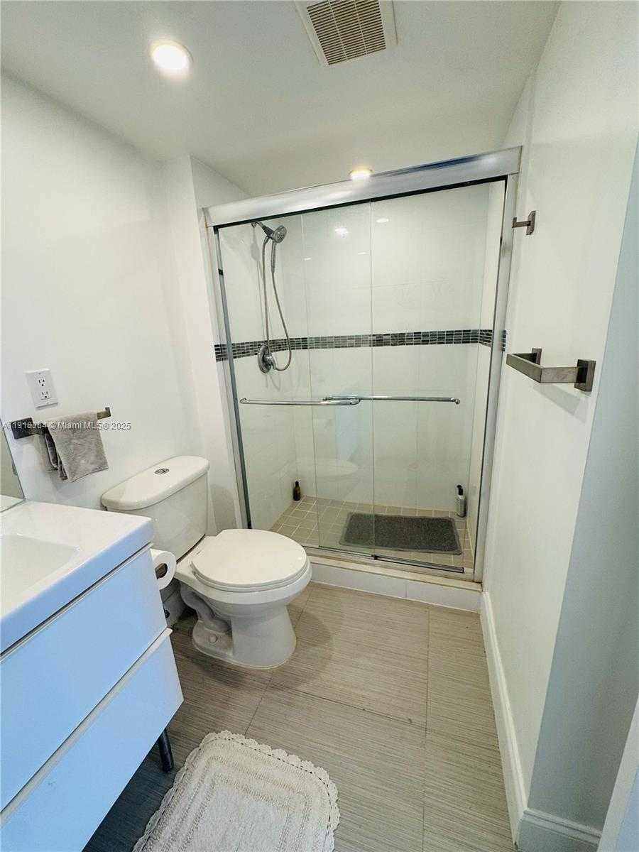 Imagen de Pequeño Objeto