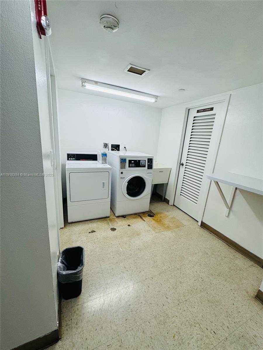 Imagen de Pequeño Objeto