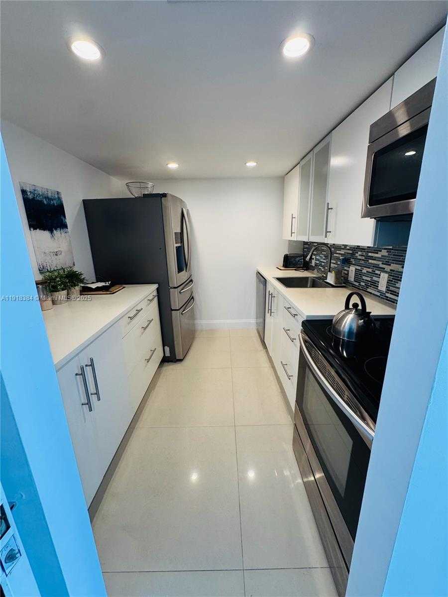 Imagen de Pequeño Objeto