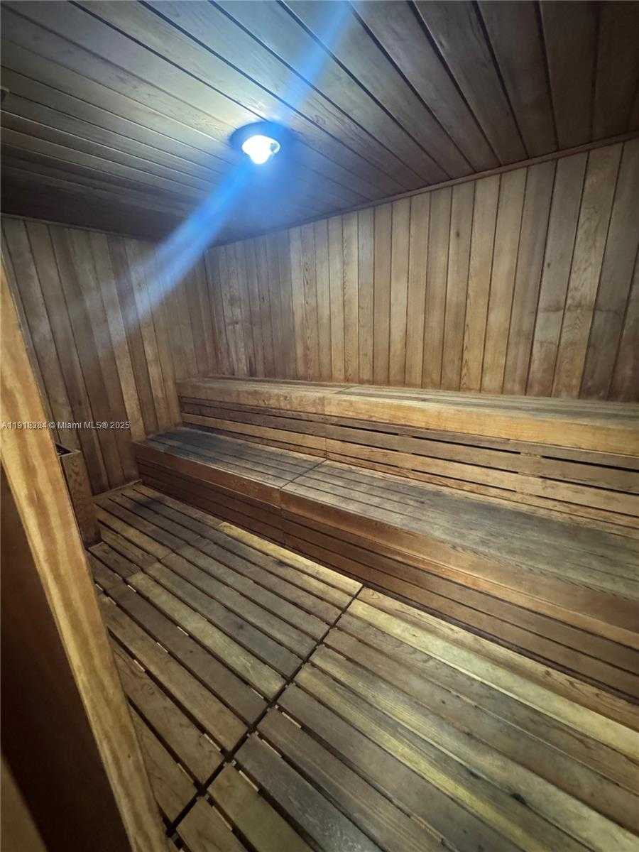 Imagen de Pequeño Objeto