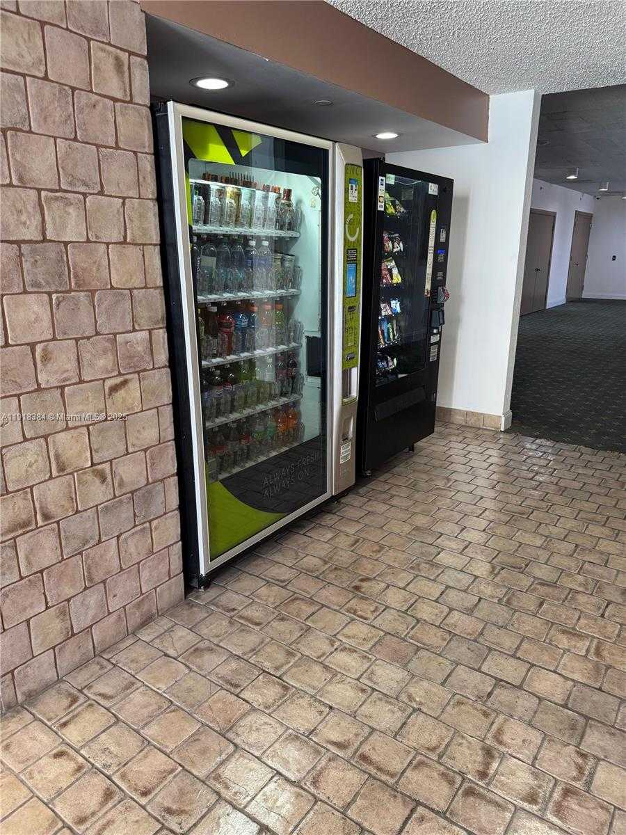 Imagen de Pequeño Objeto