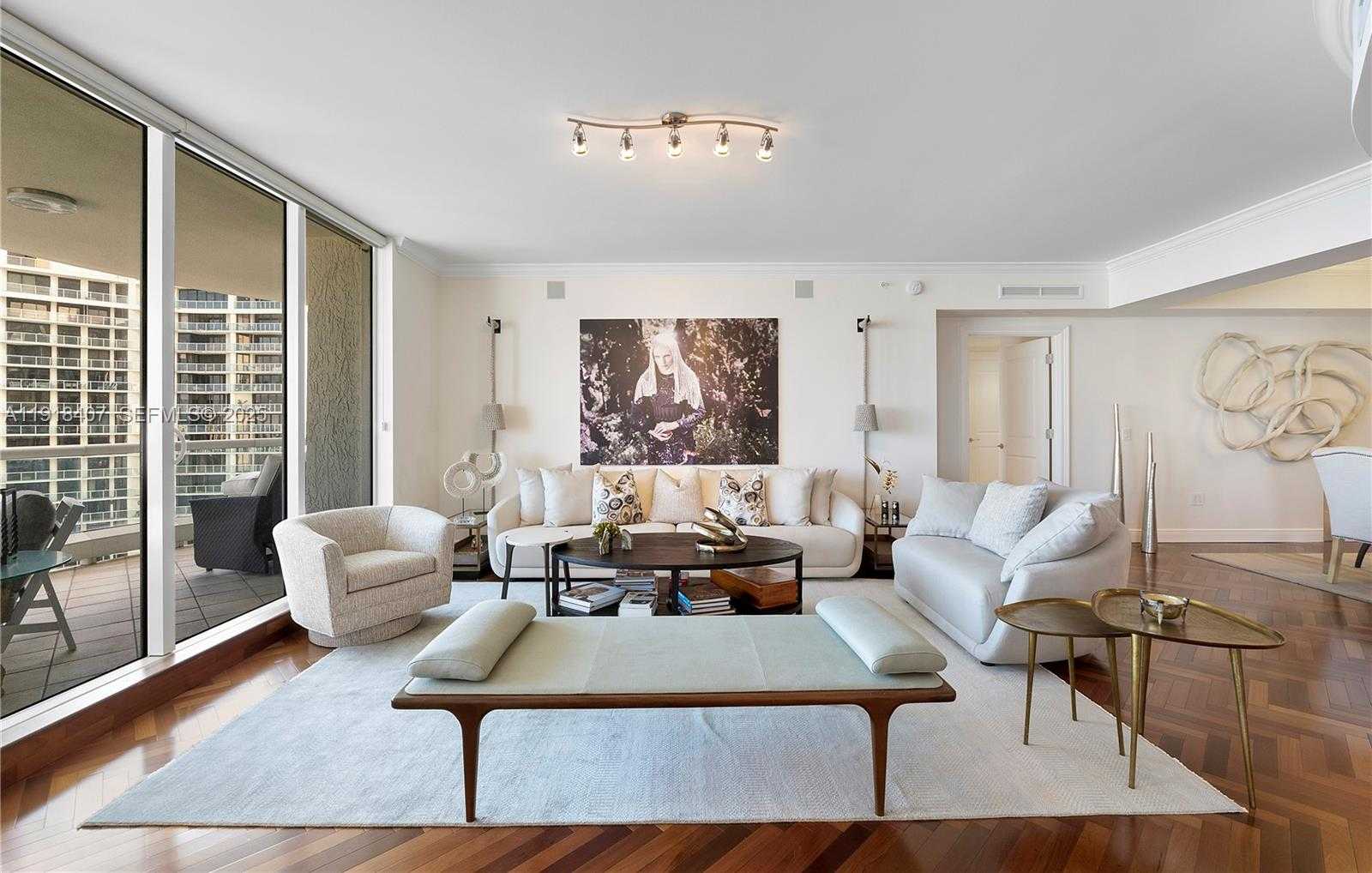 Small Image of 6000 ISLAND BLVD #2406, Aventura Number 14