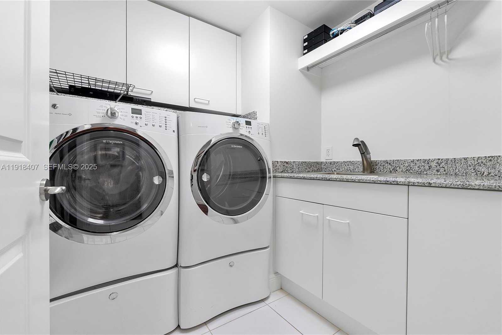 Small Image of 6000 ISLAND BLVD #2406, Aventura Number 51