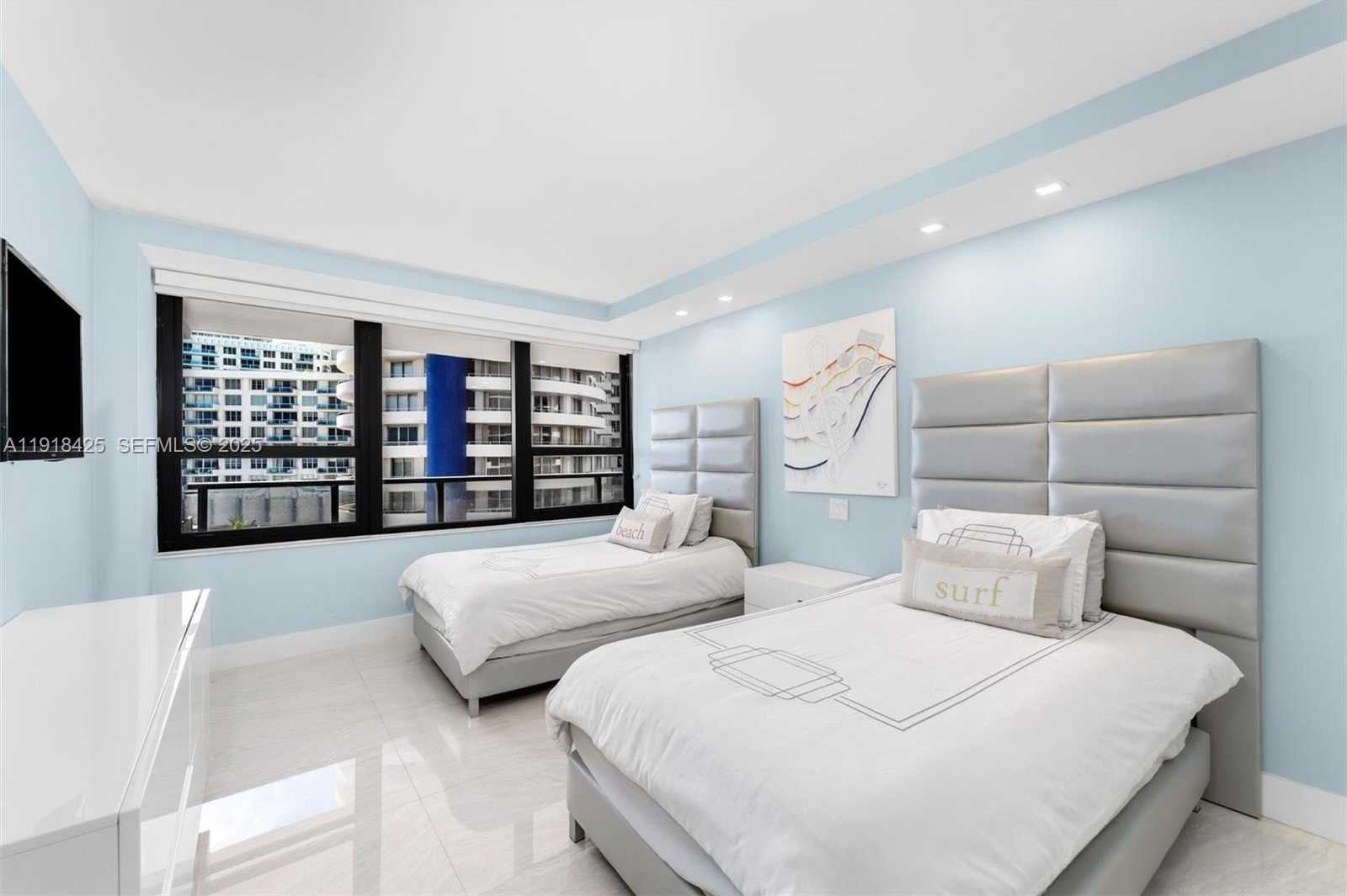 Small Image of 5225 COLLINS AVE #603, Miami Beach Number 13