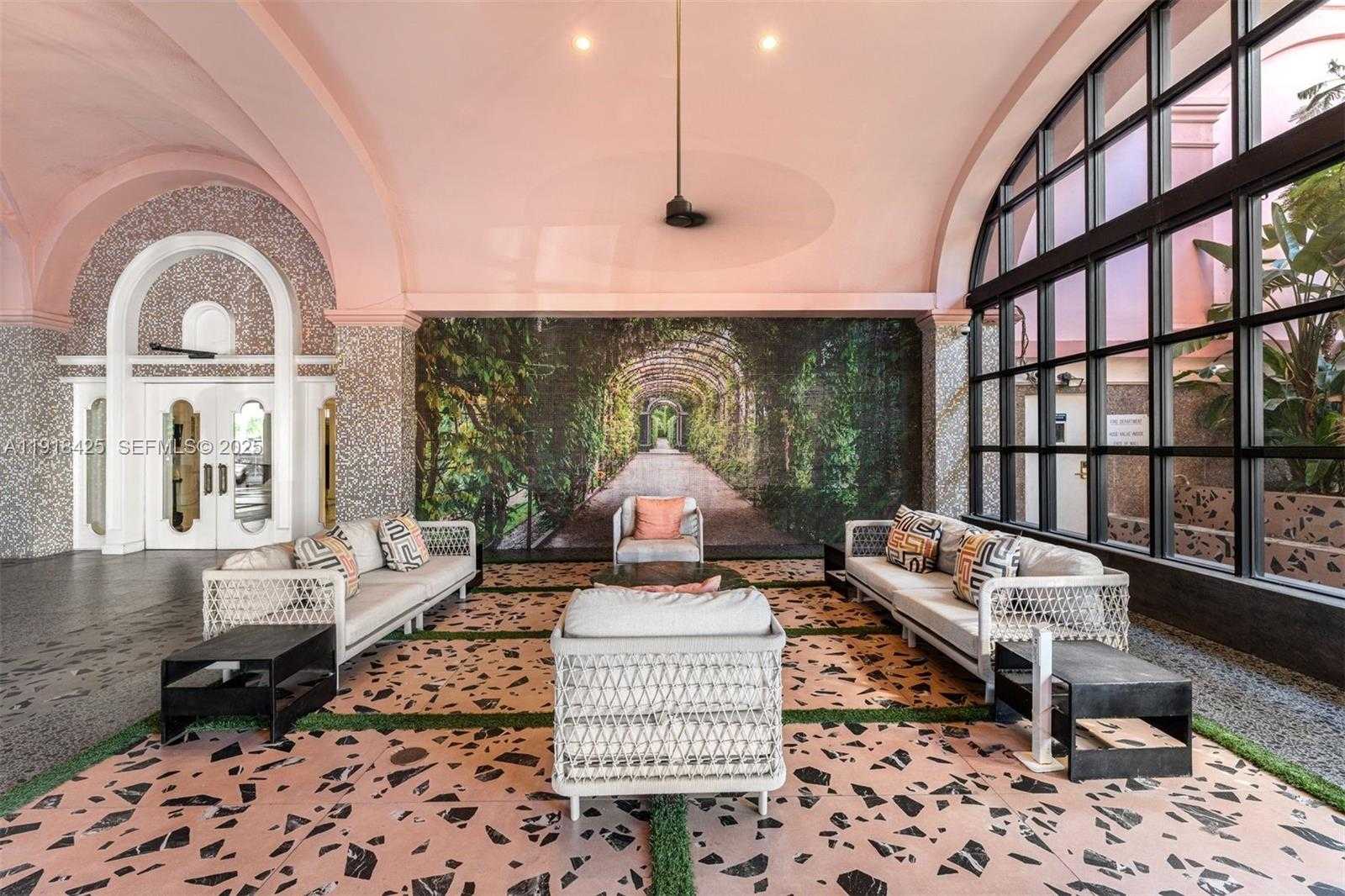 Small Image of 5225 COLLINS AVE #603, Miami Beach Number 22