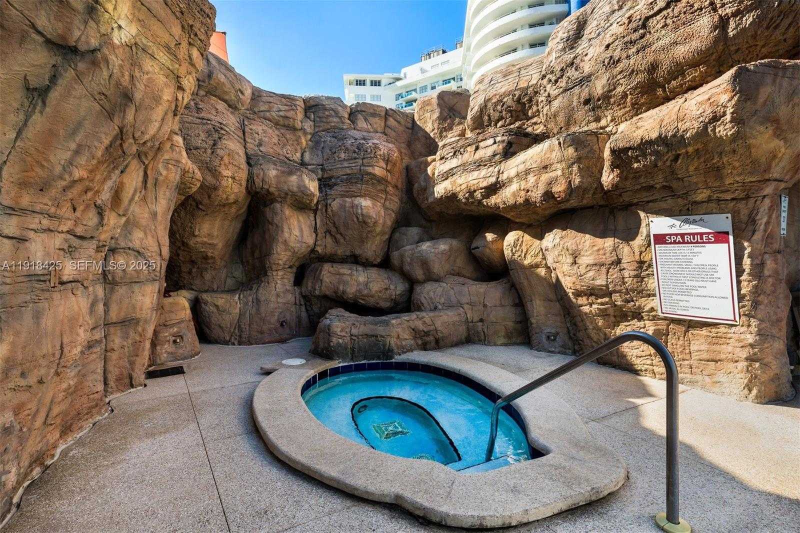 Small Image of 5225 COLLINS AVE #603, Miami Beach Number 33