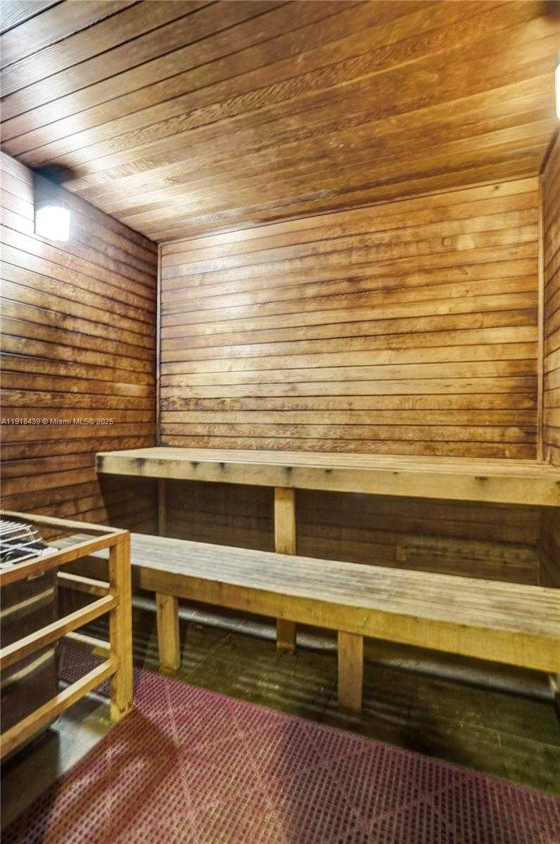 Small Image of 300 SOUTH BISCAYNE BLVD #L-1206, Miami Number 35