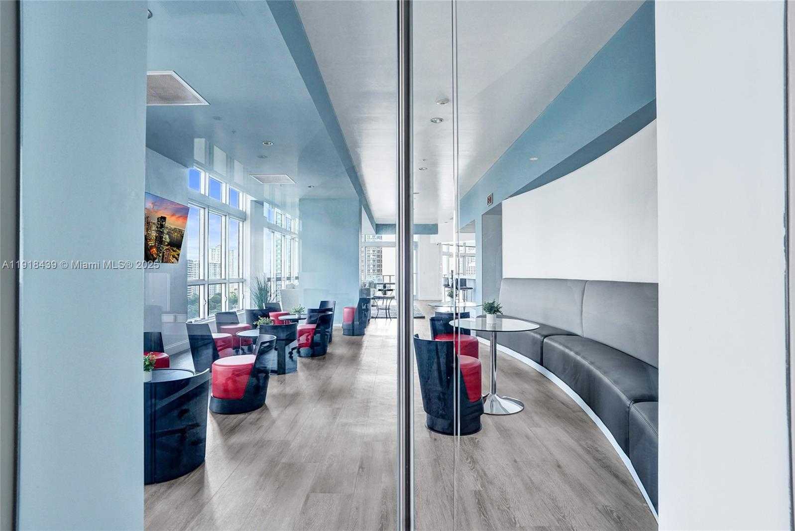 Small Image of 300 SOUTH BISCAYNE BLVD #L-1206, Miami Number 38