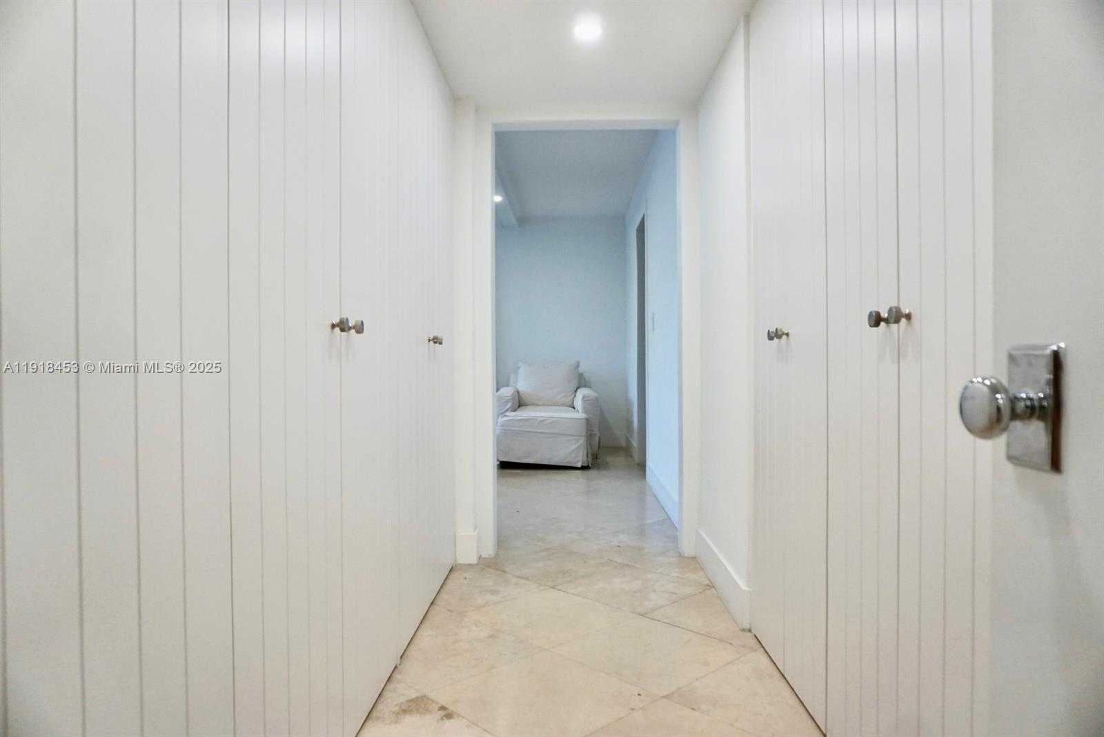 Small Image of 605 OCEAN DR #2L, Key Biscayne Number 12