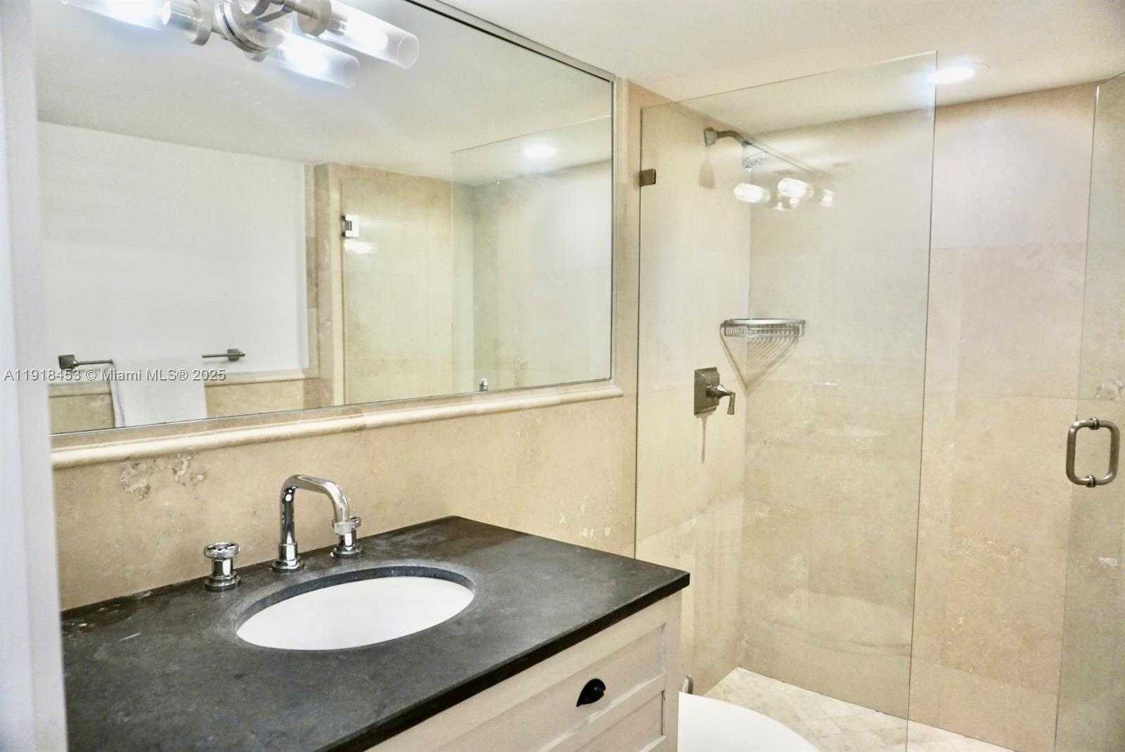 Small Image of 605 OCEAN DR #2L, Key Biscayne Number 21