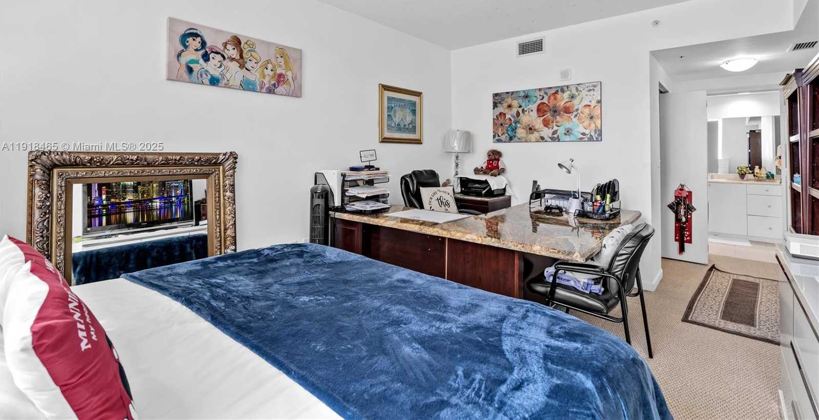 Imagen de Pequeño Objeto