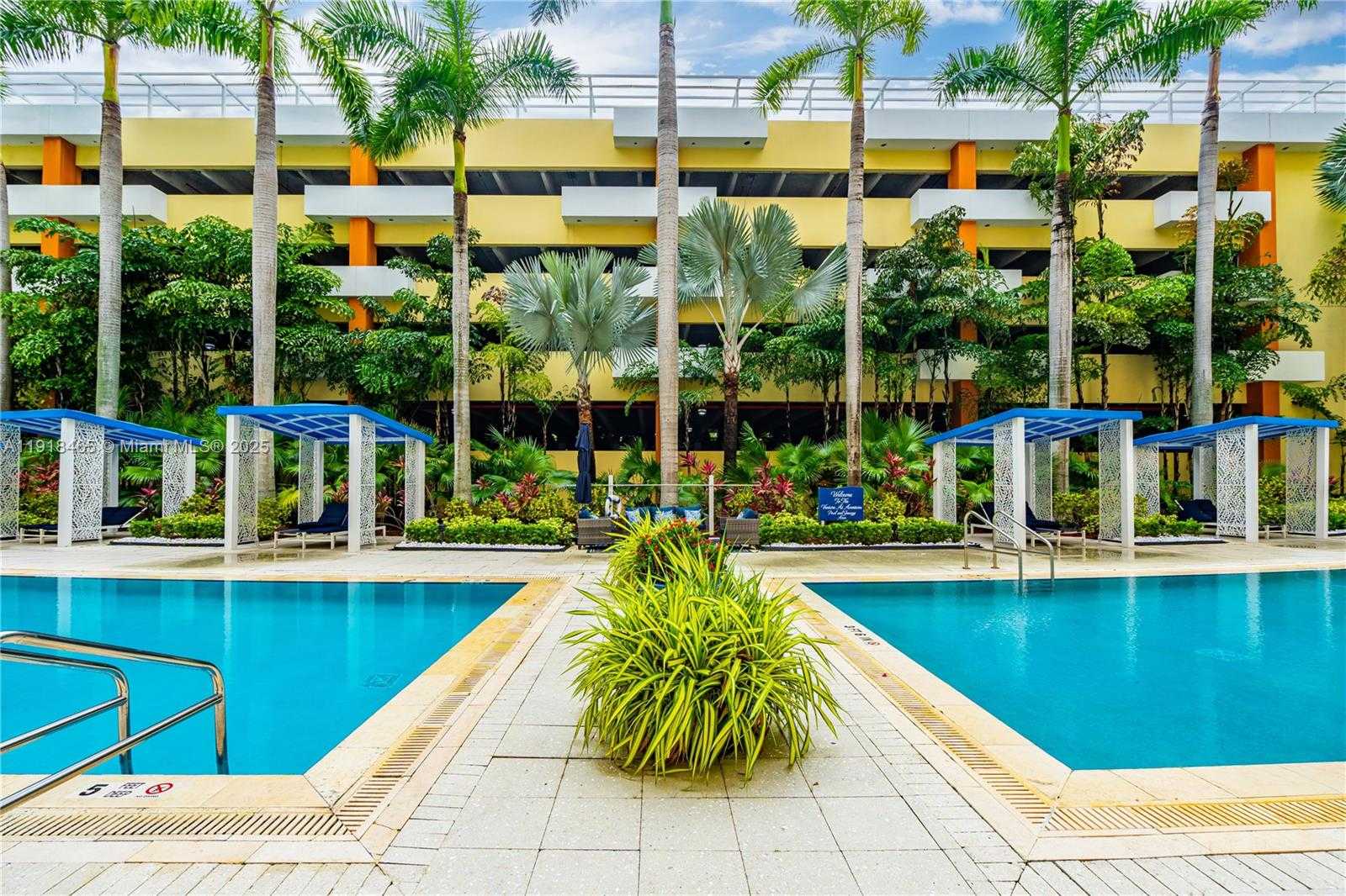 Imagen de Pequeño Objeto