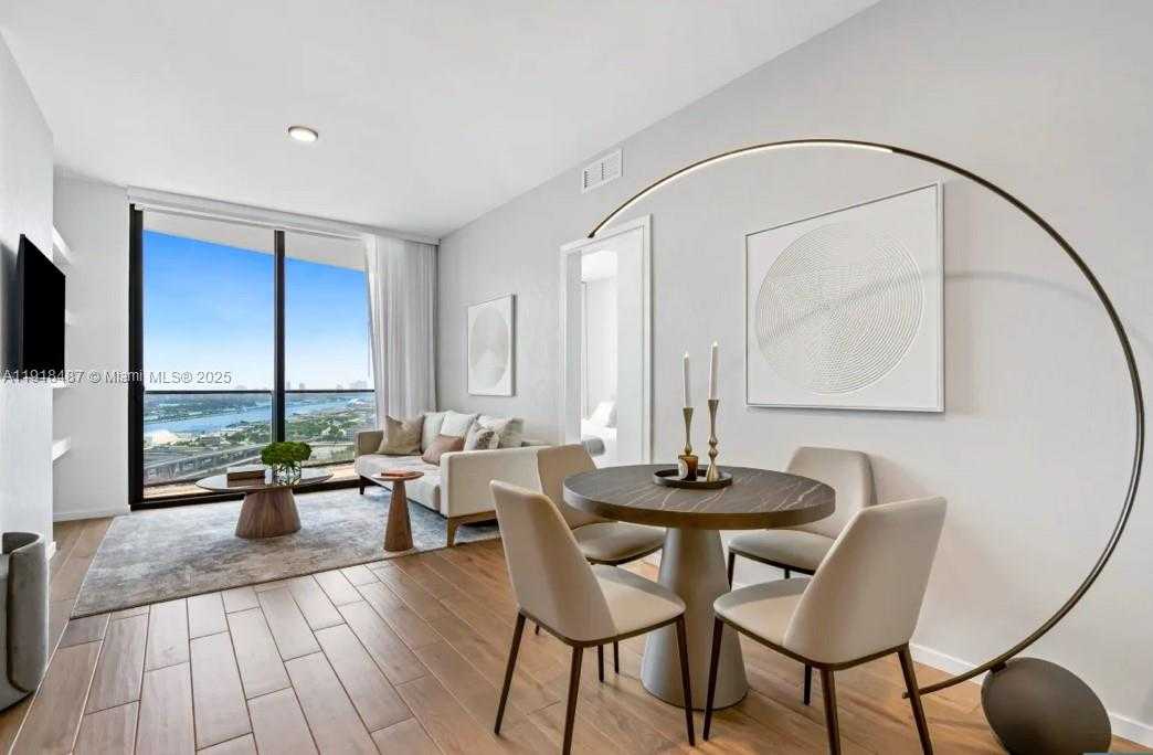 Small Image of 398 NORTH EAST 5TH ST #2310, Miami Number 6