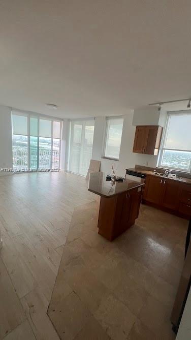 Small Image of 1745 EAST HALLANDALE BEACH BLVD #1807W, Hallandale Beach Number 8