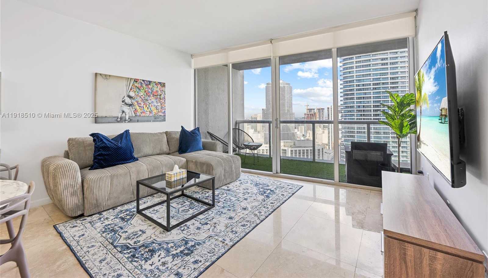 Small Image of 485 BRICKELL AVE #3503, Miami Number 9