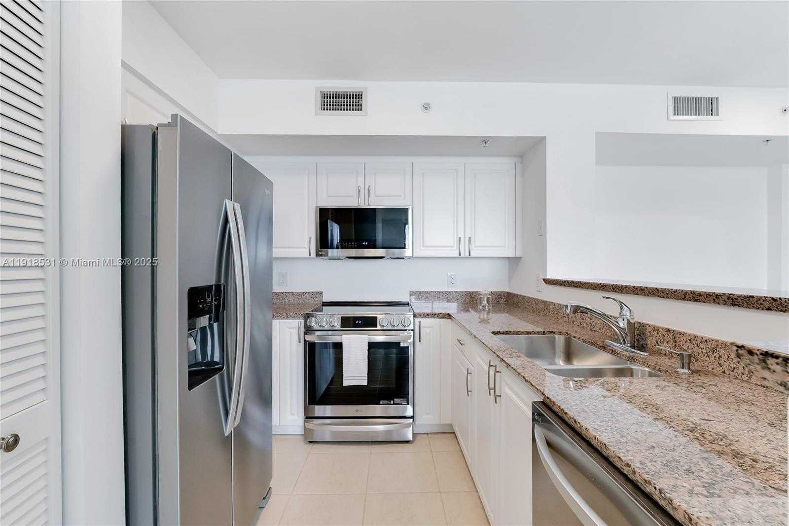 Small Image of 90 ALTON RD #1209, Miami Beach Number 30