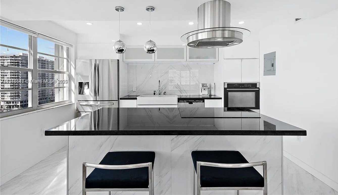 Small Image of 2801 NORTH EAST 183RD ST #1016W, Aventura Number 9