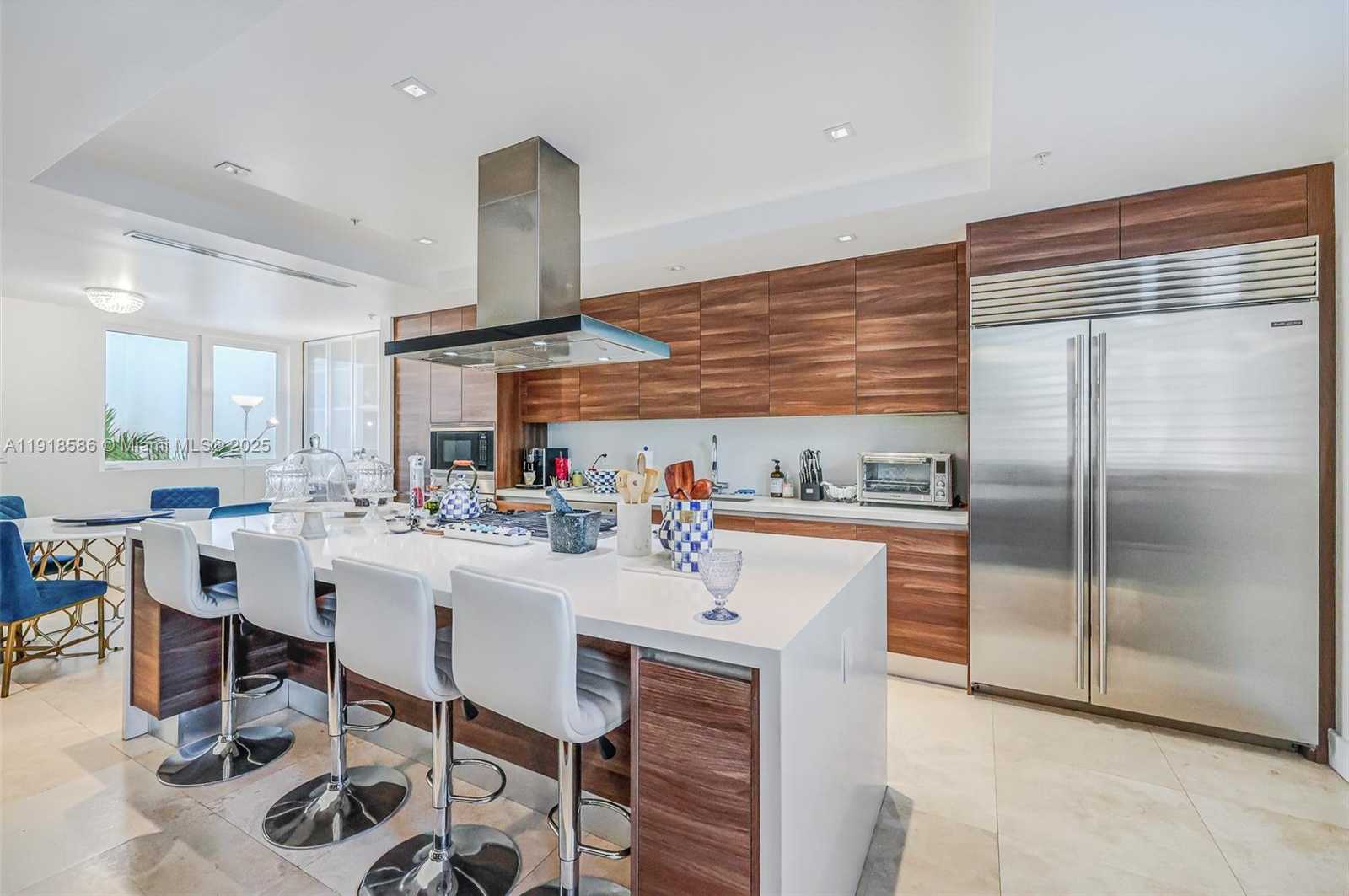 Small Image of 641 SANTANDER AVE #3, Coral Gables Number 10