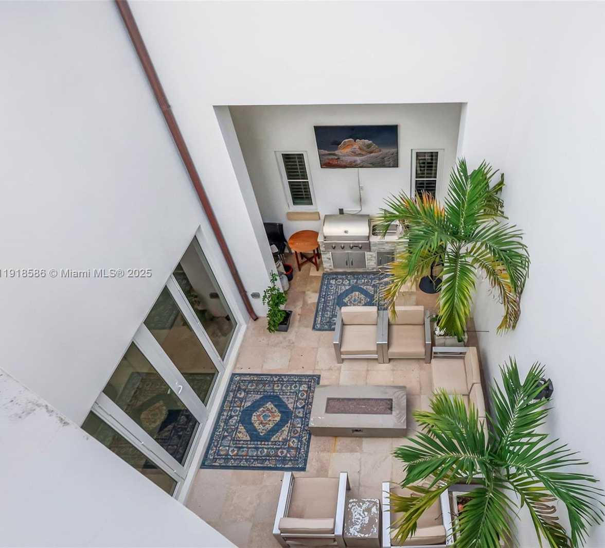 Small Image of 641 SANTANDER AVE #3, Coral Gables Number 13