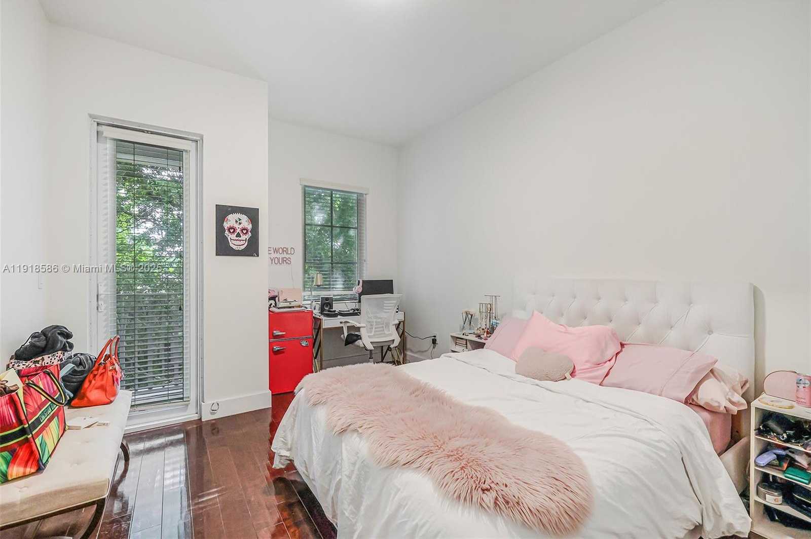 Small Image of 641 SANTANDER AVE #3, Coral Gables Number 18