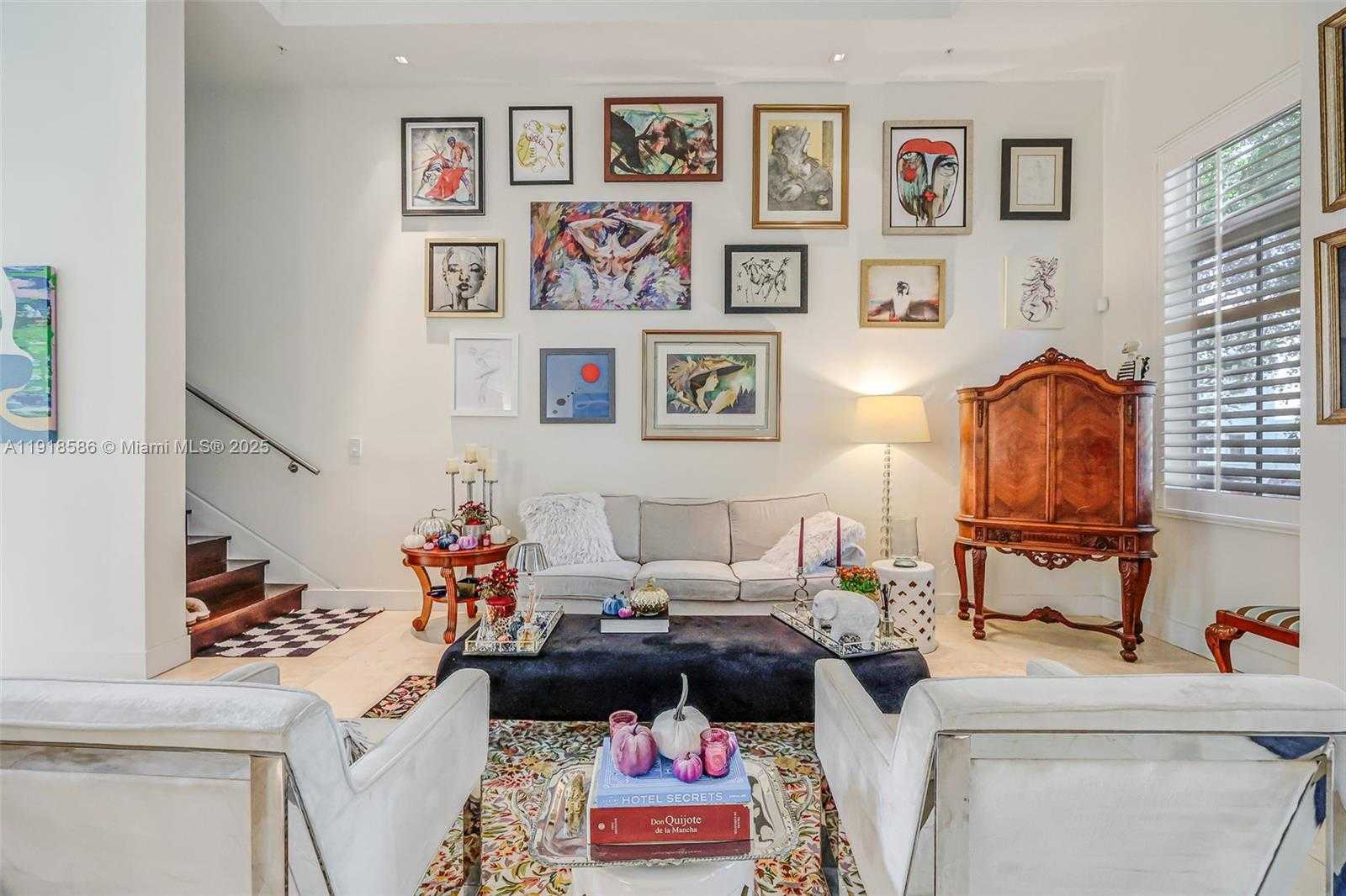 Small Image of 641 SANTANDER AVE #3, Coral Gables Number 5