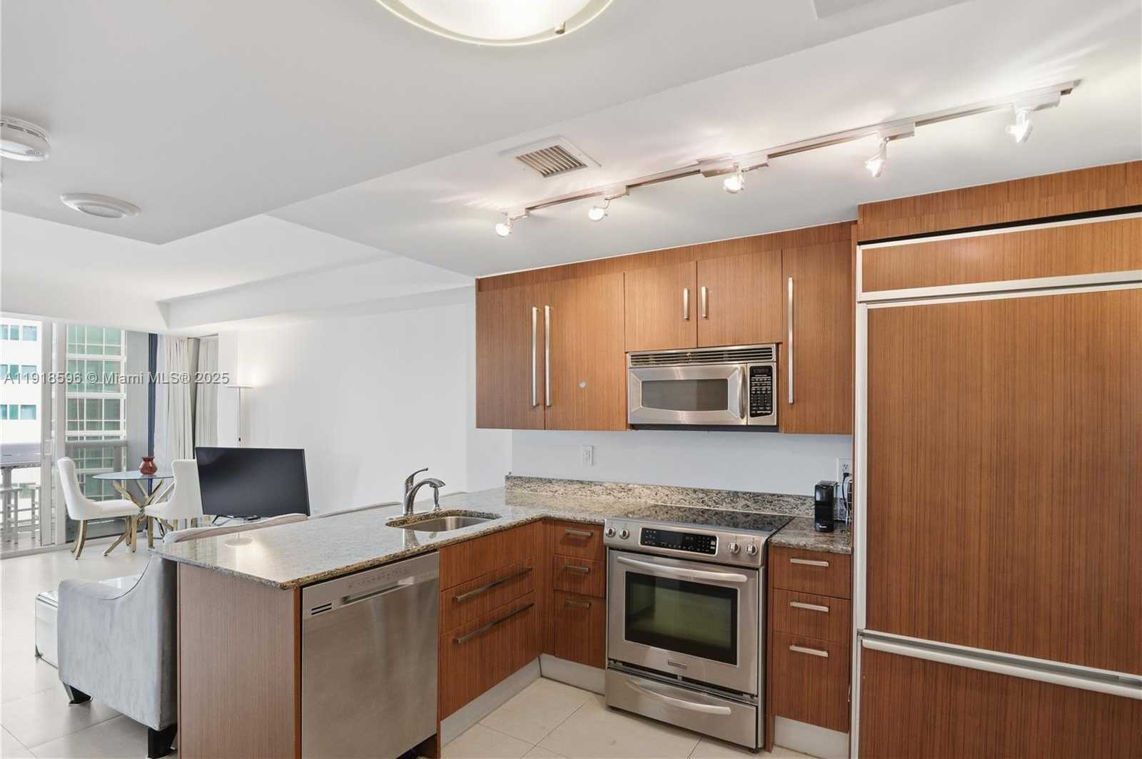 Small Image of 10275 COLLINS AVENUE #1101, Bal Harbour Number 9