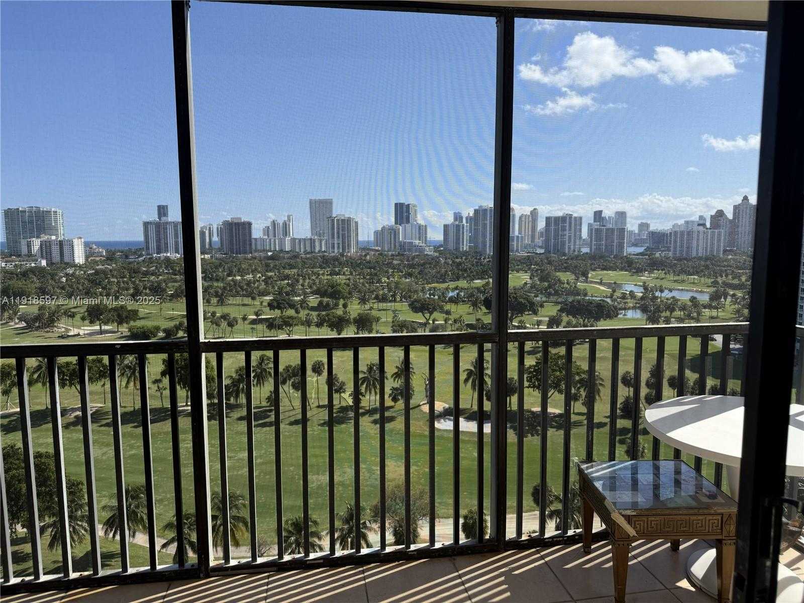 Small Image of 20335 WEST COUNTRY CLUB DR #1804, Aventura Number 2