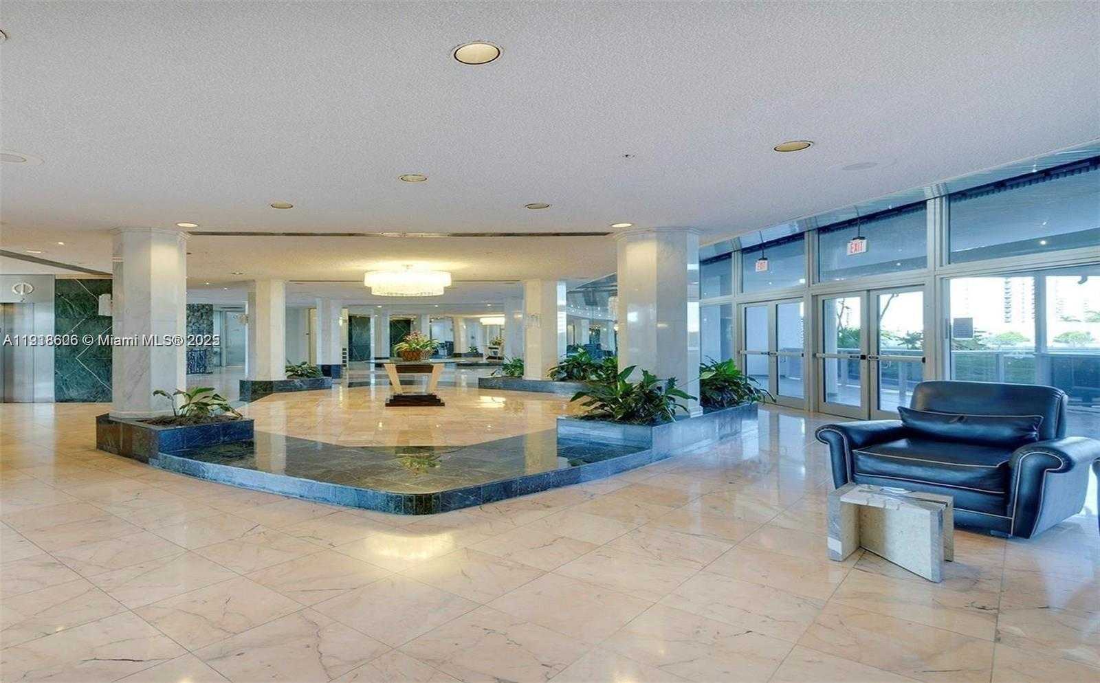 Small Image of 900 BAY DR #211, Miami Beach Number 10